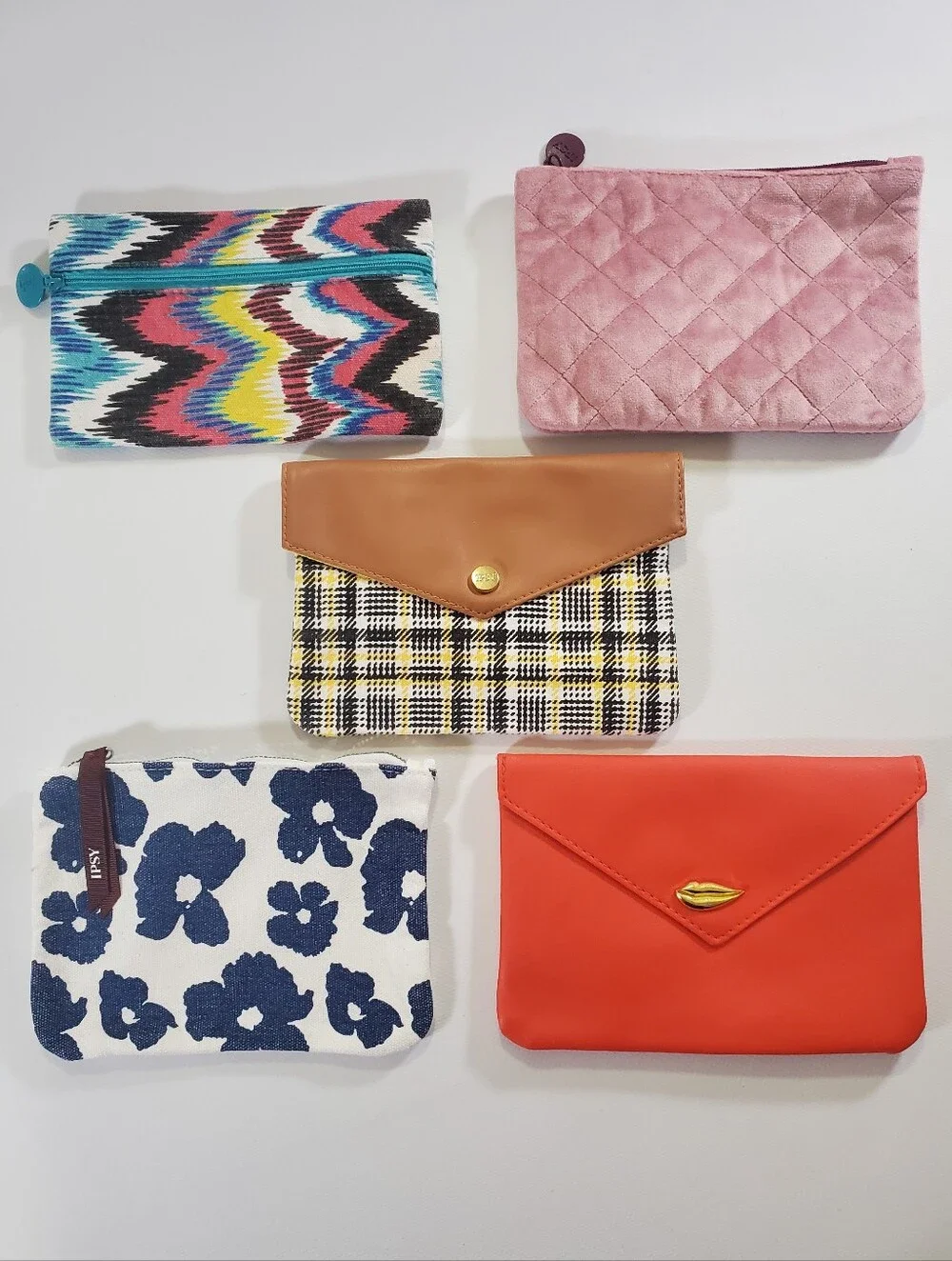 🟢 IPSY Bags Set of 5 Assorted Cosmetic Bags Summer Lovin Quilted Floral Kiss